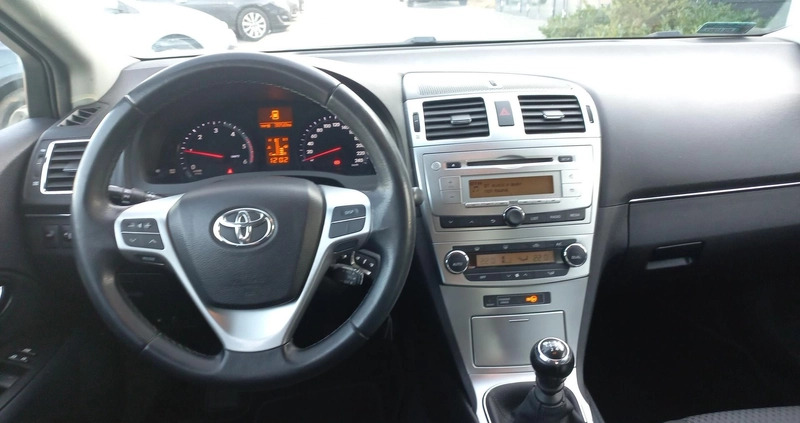 Toyota Avensis cena 26900 przebieg: 259120, rok produkcji 2012 z Sierpc małe 379